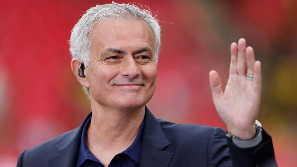 Who says no to Benfica? - Mourinho arrives for negotiations